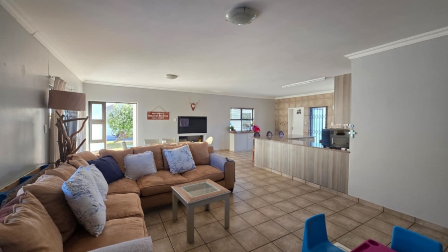 3 Bedroom Property for Sale in Country Club Western Cape